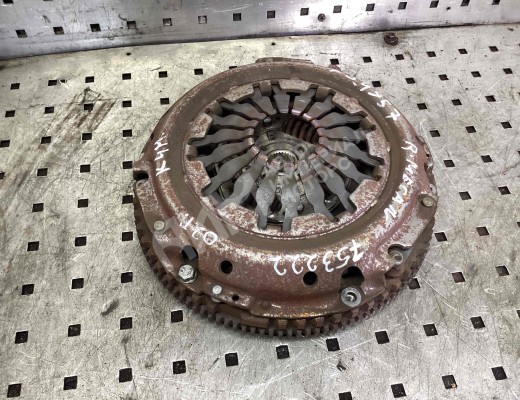 Комплект сцепления Renault Megane II 2002-2006  Renault Megane Megane II 2002-2006