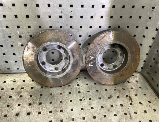 Диск тормозной задний Volkswagen Golf IV (1J) 1997-2004  Volkswagen Golf Golf IV (1J) 1997-2004
