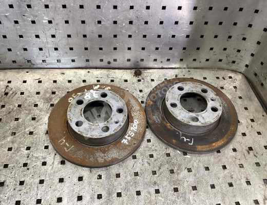 Диск тормозной задний Volkswagen Golf IV (1J) 1997-2004  Volkswagen Golf Golf IV (1J) 1997-2004