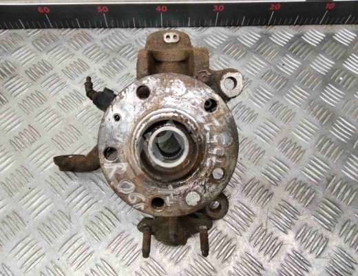 Ступица передняя правая Volkswagen Caddy III (2K) 2004-2010  Volkswagen Caddy Caddy III (2K) 2004-2010