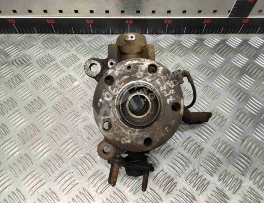 Ступица передняя левая Volkswagen Caddy III (2K) 2004-2010  Volkswagen Caddy Caddy III (2K) 2004-2010