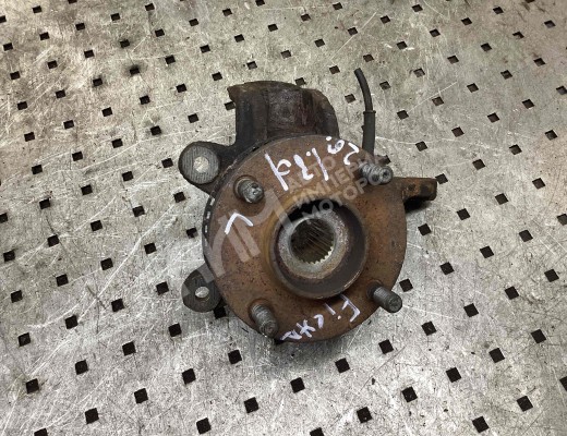 Ступица передняя левая  Ford Fiesta IV 1996-2001