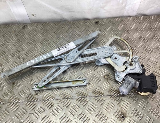 Стеклоподъемник передний левый Toyota Yaris II (XP90) 2005-2011  Toyota Yaris Yaris II (XP90) 2005-2011