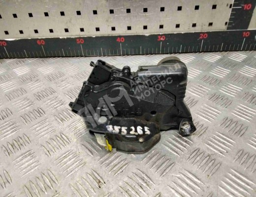 Замок двери передней левой Toyota Yaris II (XP90) 2005-2011  Toyota Yaris Yaris II (XP90) 2005-2011
