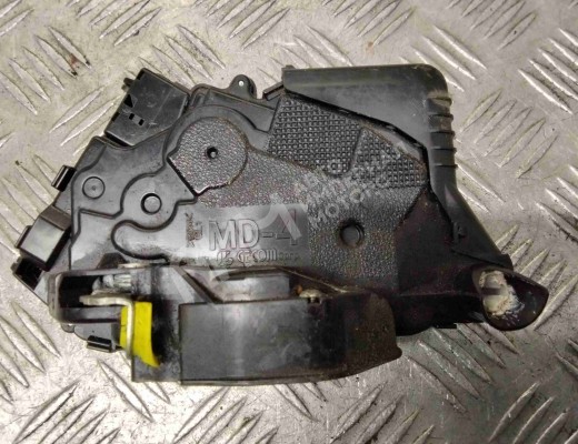 Замок двери передней левой Toyota Yaris II (XP90) 2005-2011  Toyota Yaris Yaris II (XP90) 2005-2011