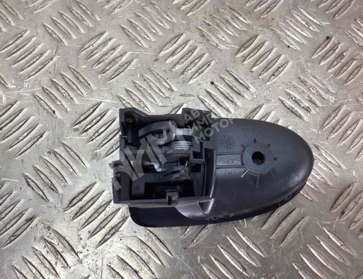 Ручка внутренняя передняя левая Toyota Yaris II (XP90) 2005-2011  Toyota Yaris Yaris II (XP90) 2005-2011