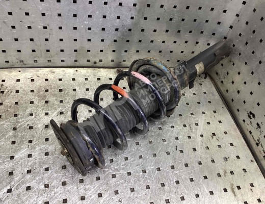 Стойка передняя правая Ford Focus II 2005-2008  Ford Focus Focus II 2005-2008