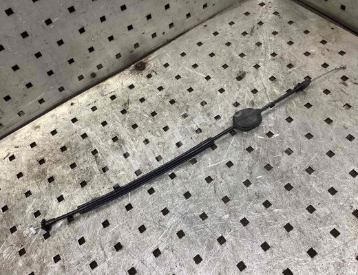 Трос двери передней Volkswagen Golf+ V (5M) 2005-2014  Volkswagen Golf Plus Golf+ V (5M) 2005-2014