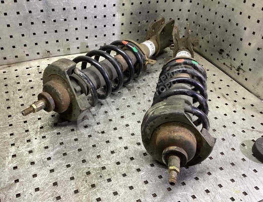 Стойка передняя левая Renault Trafic II 2001-2014  Renault Trafic Trafic II 2001-2014