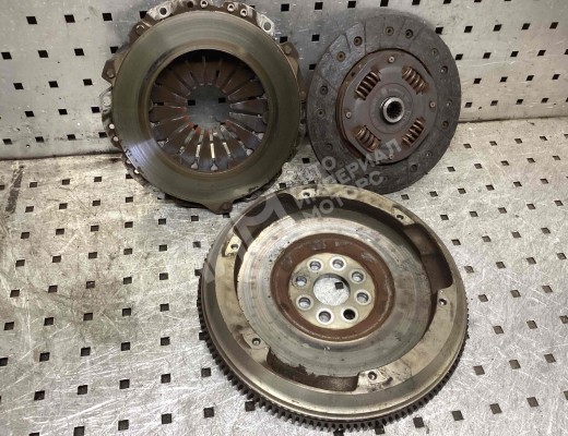 Комплект сцепления Opel Astra G 1998-2004  Opel Astra Astra G 1998-2004
