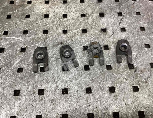 Скоба (кронштейн) крепления форсунки Renault Modus 2004-2012  Renault Modus Modus 2004-2012