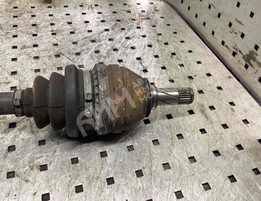 Полуось передняя правая (приводной вал, ШРУС) Opel Astra H 2004-2007  Opel Astra Astra H 2004-2007