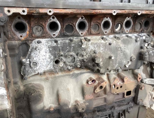 Двигатель Renault Premium II 2006-2013  Renault Premium Premium II 2006-2013