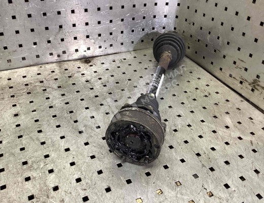 Полуось передняя левая (приводной вал, ШРУС) Volkswagen Golf V (1K) 2004-2009  Volkswagen Golf Golf V (1K) 2004-2009