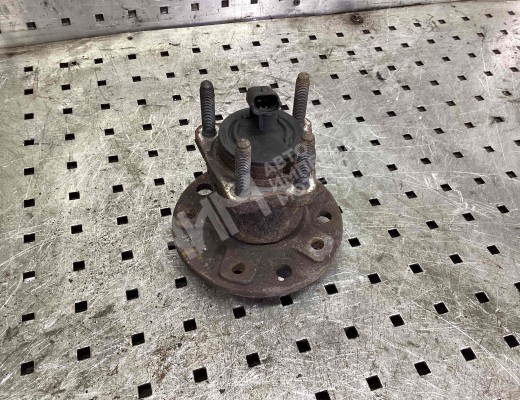 Ступица задняя Opel Astra H 2004-2007  Opel Astra Astra H 2004-2007