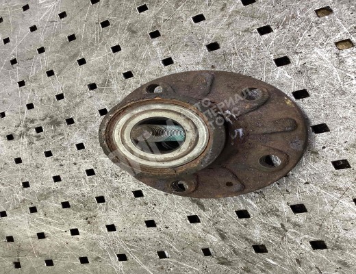 Ступица задняя Volkswagen Golf V (1K) 2004-2009  Volkswagen Golf Golf V (1K) 2004-2009