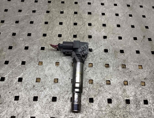 Катушка зажигания Volkswagen Golf IV (1J) 1997-2004  Volkswagen Golf Golf IV (1J) 1997-2004