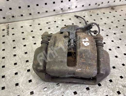 Суппорт передний правый Mercedes C (W203) 2004-2007 рестайлинг  Mercedes C C (W203) 2004-2007 рестайлинг