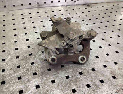 Суппорт задний правый Renault Megane II 2002-2006  Renault Megane Megane II 2002-2006