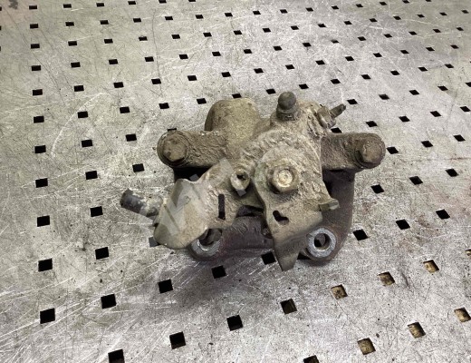 Суппорт задний правый Renault Clio III 2005-2013  Renault Clio Clio III 2005-2013