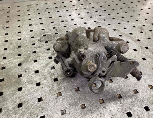 Суппорт задний правый Opel Zafira B 2005-2008  Opel Zafira Zafira B 2005-2008