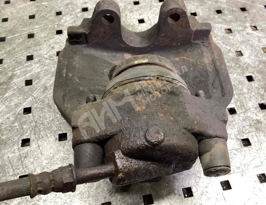 Суппорт передний правый Volkswagen Transporter T5 (7H) 2003-2015  Volkswagen Transporter Transporter T5 (7H) 2003-2015