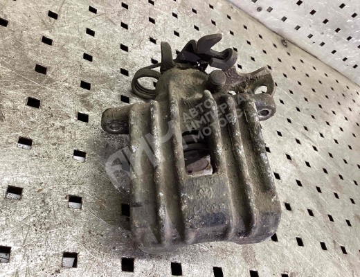 Суппорт задний правый Audi A4 B5 (8D) 1994-1999  Audi A4 A4 B5 (8D) 1994-1999