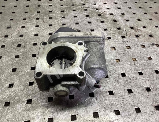 Заслонка дроссельная Volkswagen Polo IV (9N) 2001-2005  Volkswagen Polo Polo IV (9N) 2001-2005