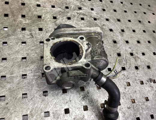 Заслонка дроссельная Volkswagen Golf IV (1J) 1997-2004  Volkswagen Golf Golf IV (1J) 1997-2004