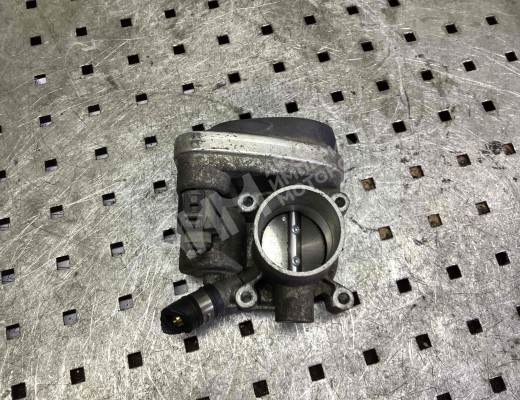 Заслонка дроссельная Volkswagen Golf IV (1J) 1997-2004  Volkswagen Golf Golf IV (1J) 1997-2004