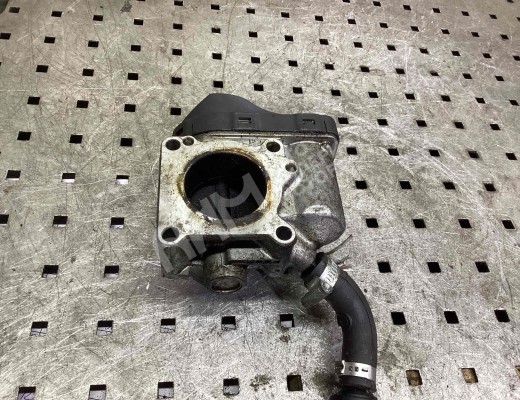 Заслонка дроссельная Volkswagen Golf IV (1J) 1997-2004  Volkswagen Golf Golf IV (1J) 1997-2004