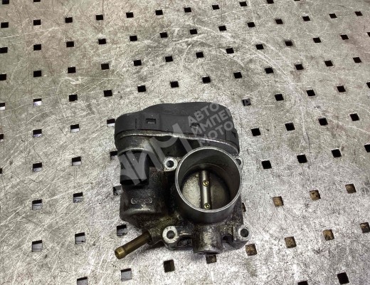 Заслонка дроссельная Volkswagen Golf IV (1J) 1997-2004  Volkswagen Golf Golf IV (1J) 1997-2004