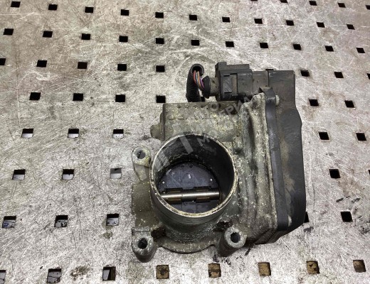 Заслонка дроссельная Volkswagen Polo IV (9N) 2001-2005  Volkswagen Polo Polo IV (9N) 2001-2005