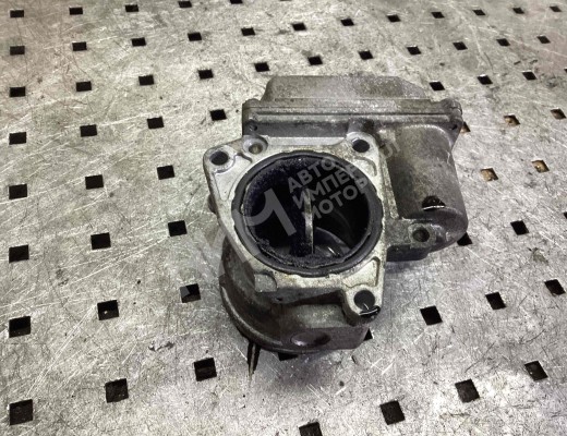 Заслонка дроссельная Volkswagen Caddy III (2K) 2004-2010  Volkswagen Caddy Caddy III (2K) 2004-2010
