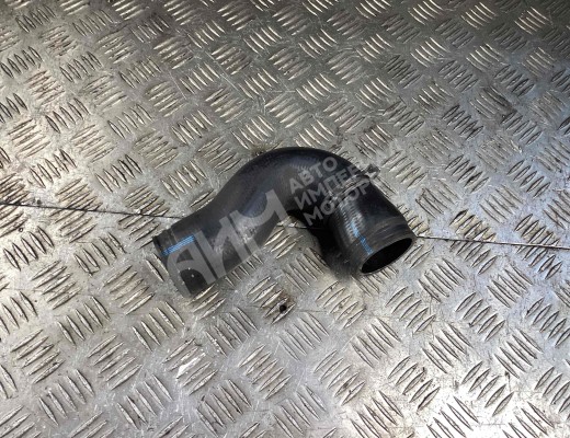 Патрубок интеркулера Volkswagen Golf IV (1J) 1997-2004  Volkswagen Golf Golf IV (1J) 1997-2004