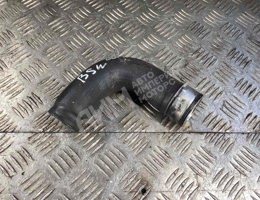 Патрубок интеркулера Skoda Roomster (5J) 2006-2015  Skoda Roomster Roomster (5J) 2006-2015