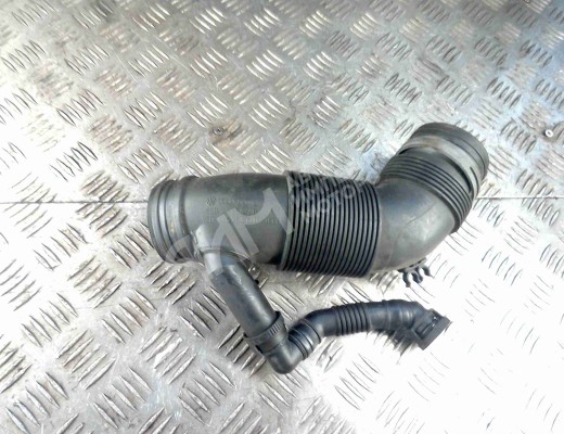 Патрубок воздушного фильтра Seat Cordoba II (6L) 2003-2009  Seat Cordoba Cordoba II (6L) 2003-2009