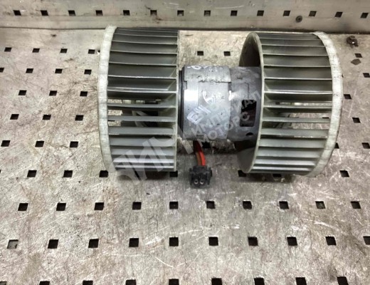 Моторчик печки BMW 3-Series (E46) 2001-2005 рестайлинг  BMW 3-Series 3-Series (E46) 2001-2005 рестайлинг