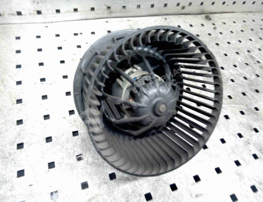 Моторчик печки Renault Megane II 2002-2006  Renault Megane Megane II 2002-2006