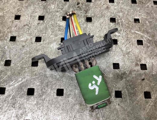 Сопротивление печки Volkswagen Transporter T5 (7H) 2003-2015  Volkswagen Transporter Transporter T5 (7H) 2003-2015