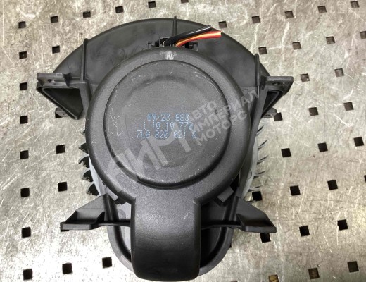 Моторчик печки Volkswagen Touareg I (7L) 2002-2006  Volkswagen Touareg Touareg I (7L) 2002-2006