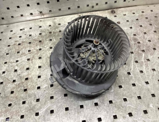 Моторчик печки Volkswagen Caddy III (2K) 2004-2010  Volkswagen Caddy Caddy III (2K) 2004-2010