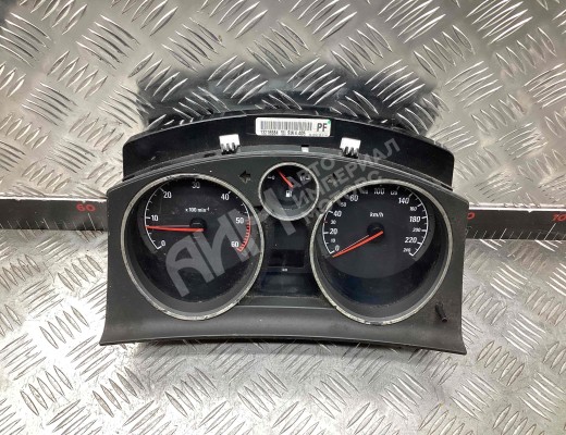 Щиток приборов (приборная панель) Opel Astra H 2004-2007  Opel Astra Astra H 2004-2007