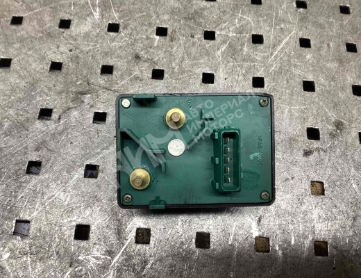 Реле накала свечей Citroen C5 I 2001-2004  Citroen C5 C5 I 2001-2004