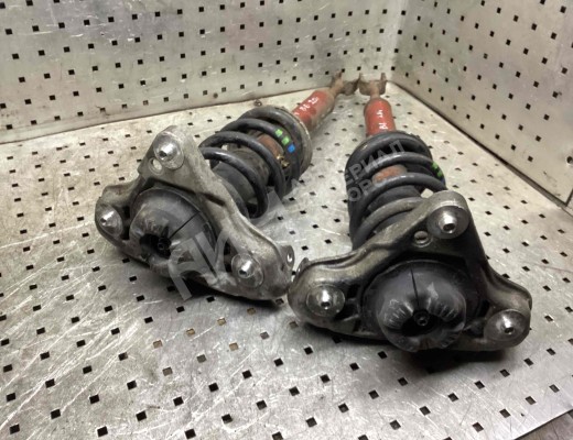 Стойка передняя правая Audi A4 B6 (8EC, 8E5) 2000-2004  Audi A4 A4 B6 (8EC, 8E5) 2000-2004