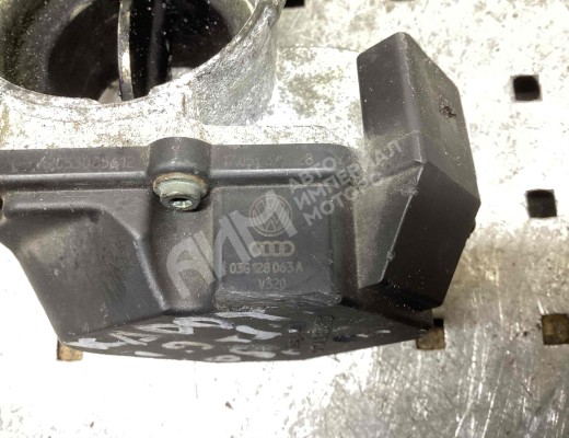 Заслонка дроссельная Volkswagen Caddy III (2K) 2004-2010  Volkswagen Caddy Caddy III (2K) 2004-2010