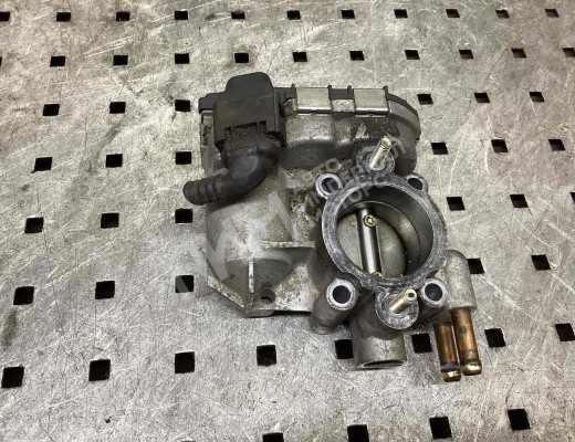 Заслонка дроссельная Opel Corsa C 2000-2003  Opel Corsa Corsa C 2000-2003