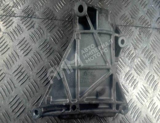 Кронштейн генератора Volkswagen Touareg I (7L) 2002-2006  Volkswagen Touareg Touareg I (7L) 2002-2006