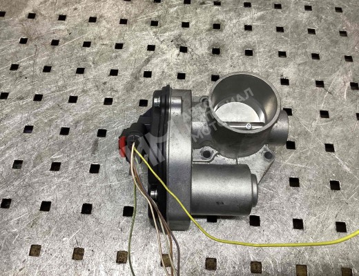 Заслонка дроссельная Ford Fiesta V 2001-2008  Ford Fiesta Fiesta V 2001-2008