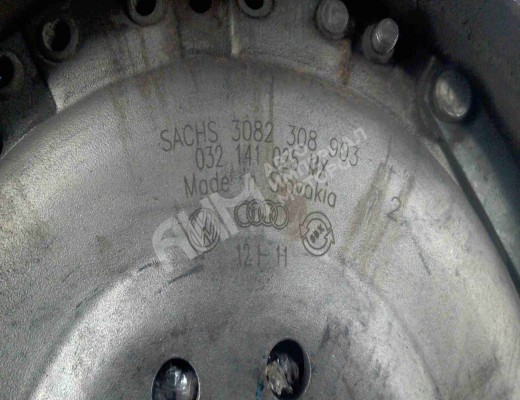 Комплект сцепления Volkswagen Golf IV (1J) 1997-2004  Volkswagen Golf Golf IV (1J) 1997-2004